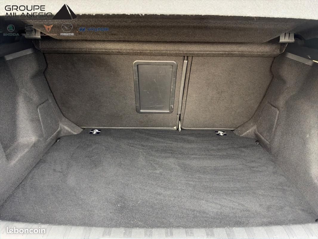 Peugeot 308 PureTech 225ch S&S EAT8 GT (image 17)