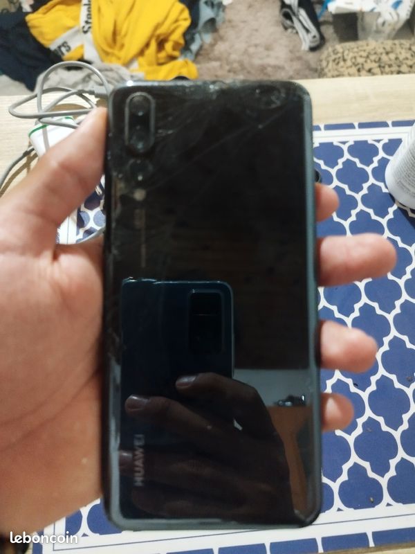 Smartphones Huawei P20 pro (image 5)