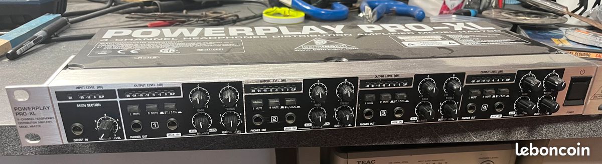 Behringer Powerplay Pro-XL HA4700 – 4 casques - Photo, audio & vidéo