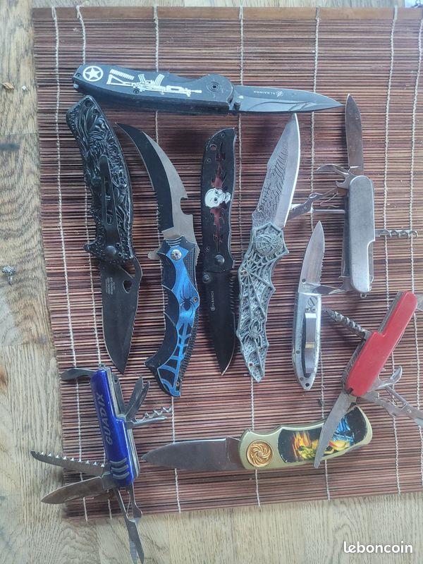 Lot couteaux (image 1)