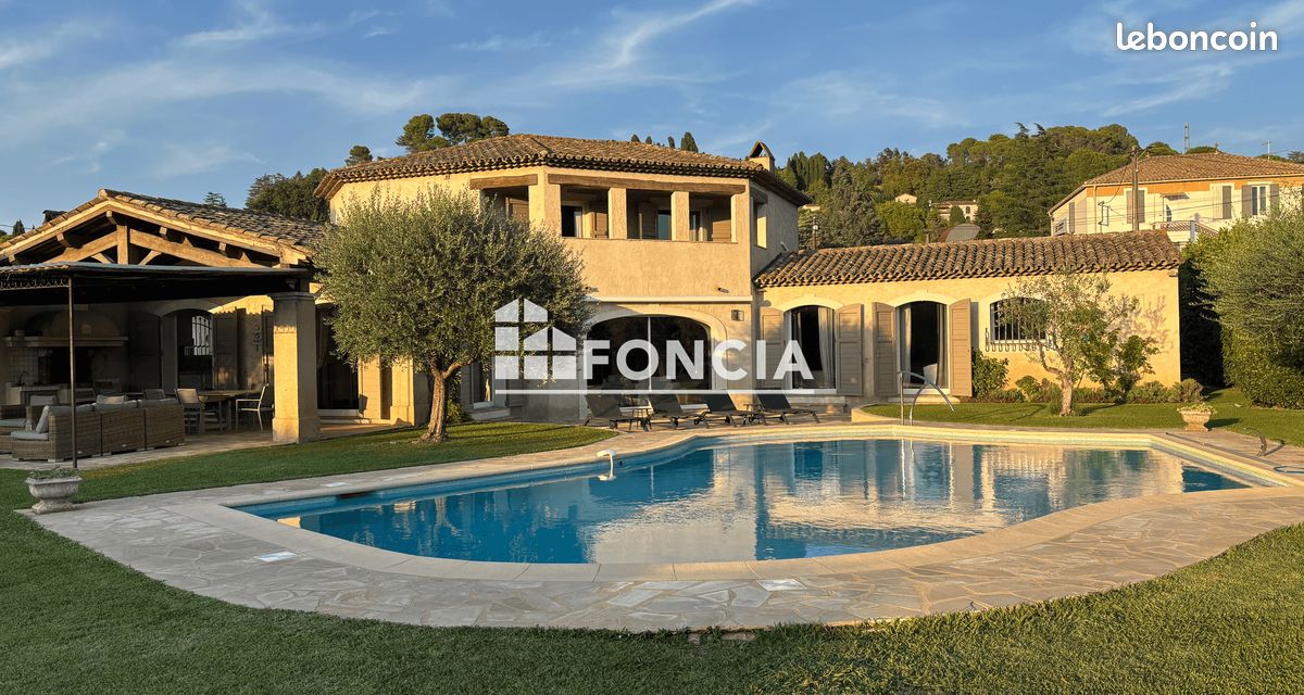 Maison 6 pièces 233 m² · à Mougins · 233 m² · 2 300 000 €