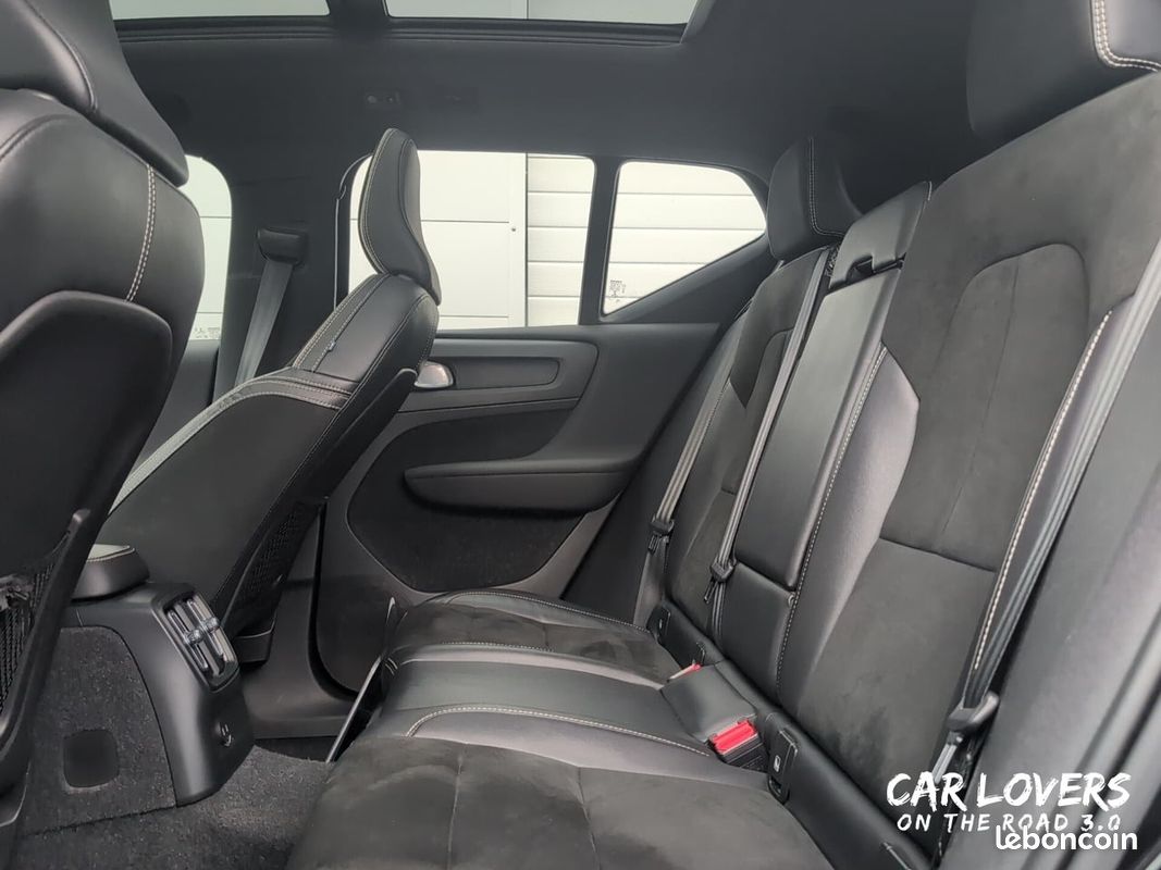 VOLVO XC40 T5 Recharge 180+82 ch DCT7 R-Design (image 15)