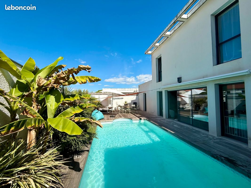 Maison 4 pièces 112 m² · à La Rochelle · 112 m² · 680 000 €