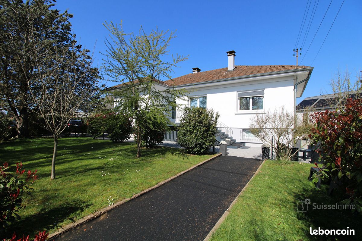 Maison 6 pièces 147 m² · à Besançon · 147 m² · 448 000 €