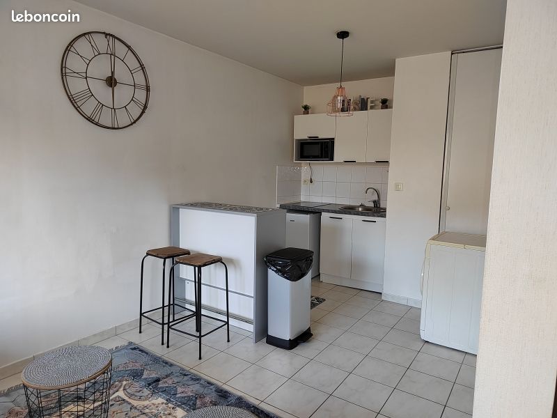Appartement 1 pièce 29 m² · à Orléans · 29 m² · 513 €