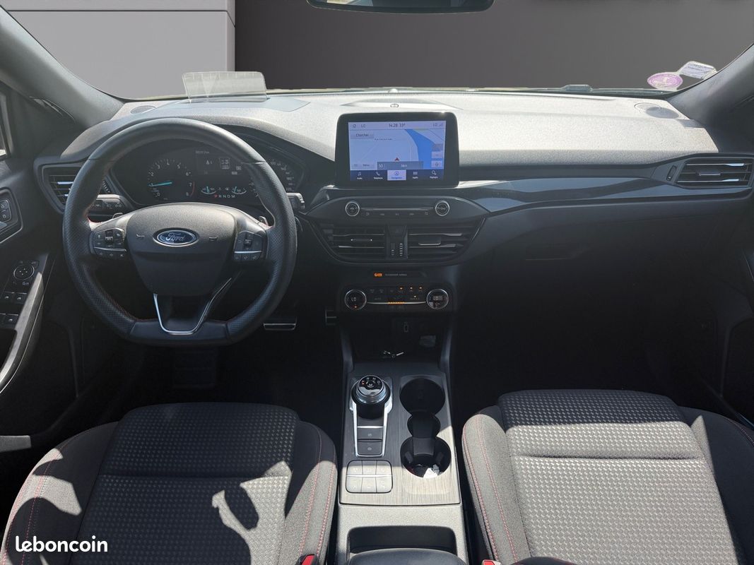FORD FOCUS 1.5 EcoBoost 150 SS BVA8 ST Line - GPS - Caméra - Détecteur angles mort - Carplay - Suivi à jour (image 2)