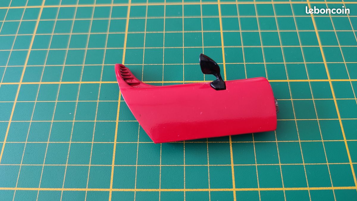 Porte Droite Pour Lamborghini Miura 1/18 Polistil, Pièce Détachée Miniature, Occasion
