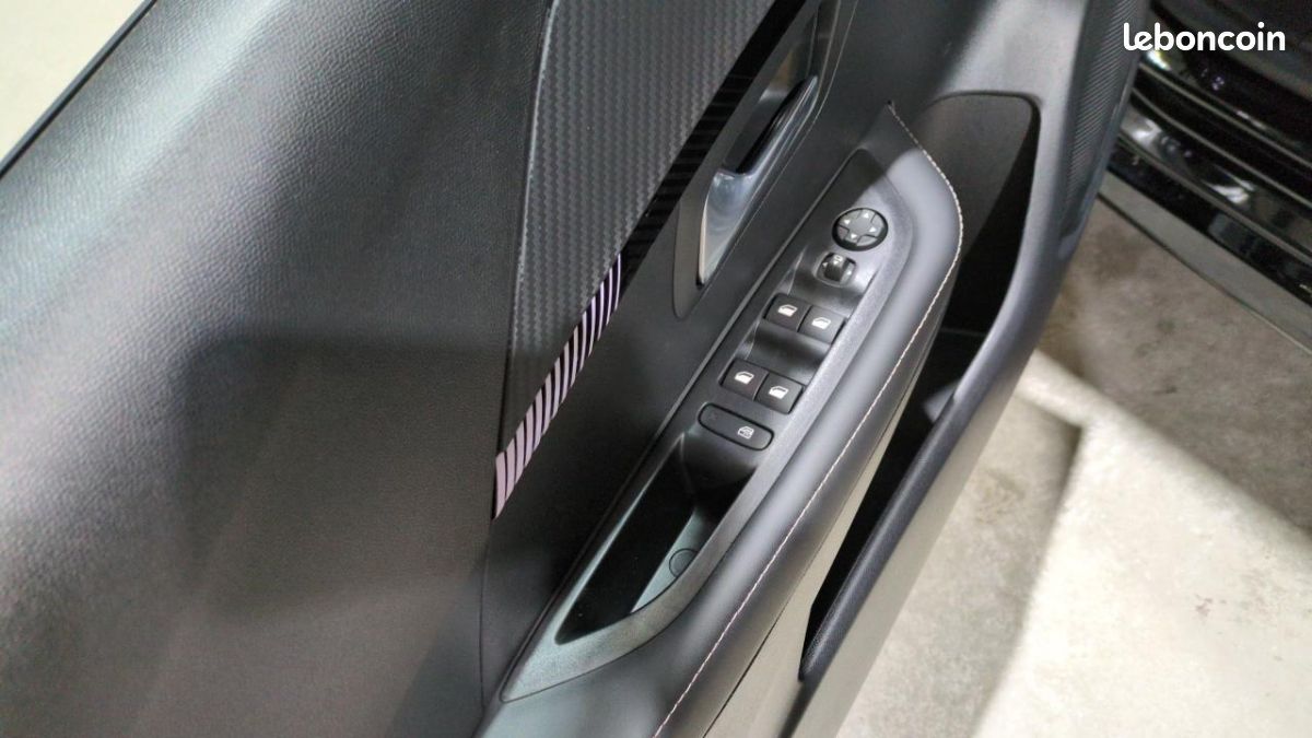 Peugeot 208 (2) Hybrid 145 e-DCS6 Allure (image 9)