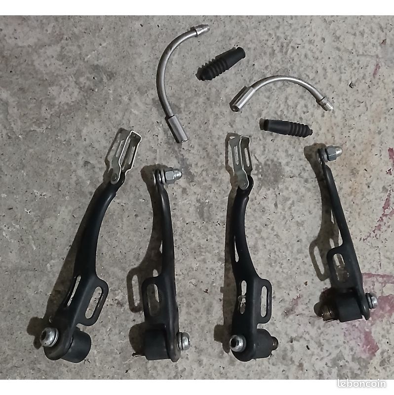 AXES ETRIERS AVANT ARRIERE HOBBYTECH REV-004