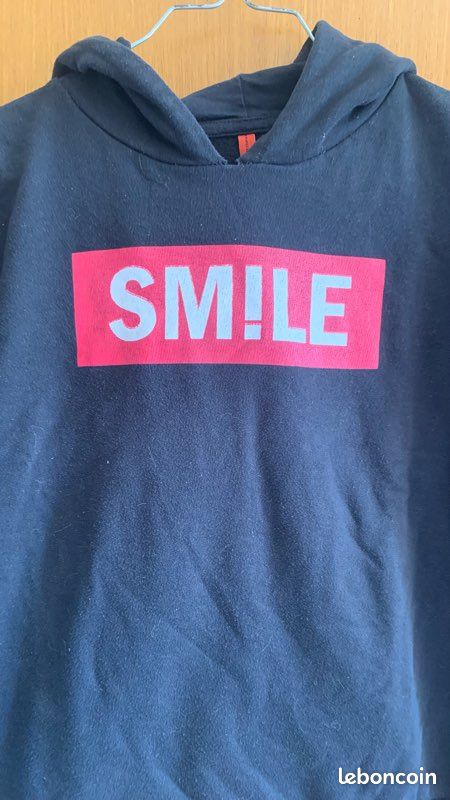 Pull noir enfant (image 2)