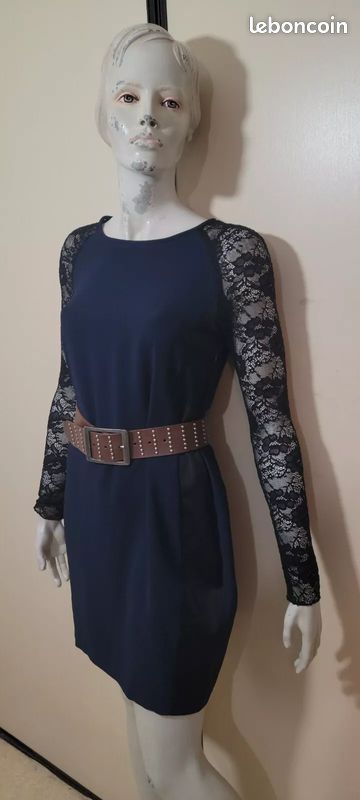 Robe Noire La Fée Maraboutée Taille 38 - Style évasé, Longueur 93 Cm, Très Bon état Occasion