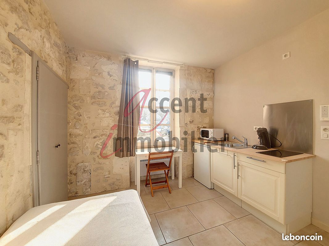 Appartement 1 pièce 14 m² · à Saint-Rémy-de-Provence · 14 m² · 380 €/mois