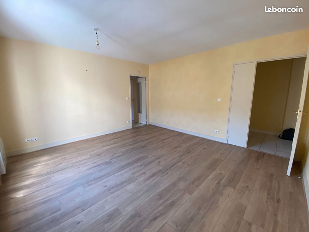 Appartement 3 pièces 67 m² · à La Ferté-Bernard · 67 m² · 167 000 €
