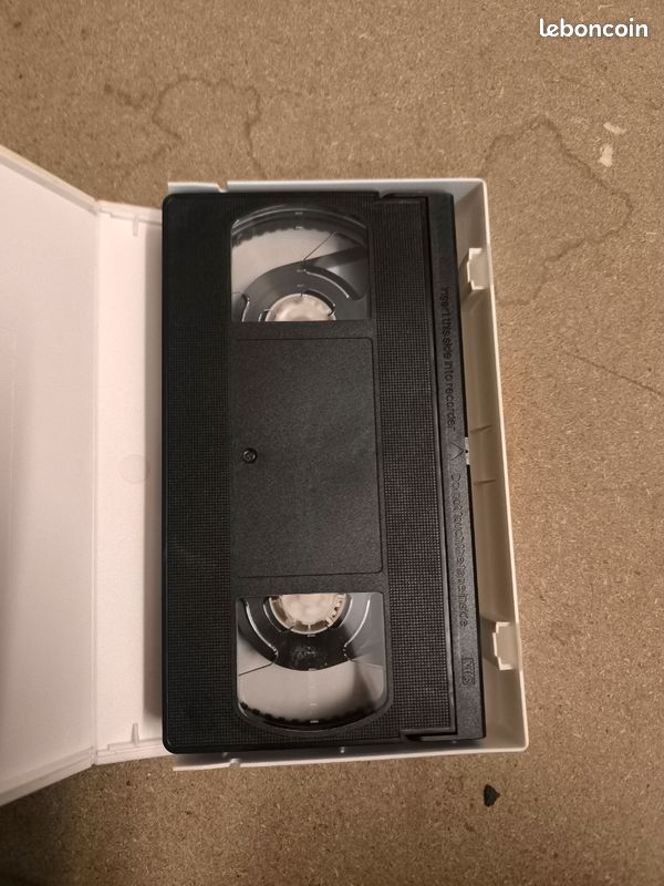 Lot de 3 cassette VHS Lino Ventura (image 5)