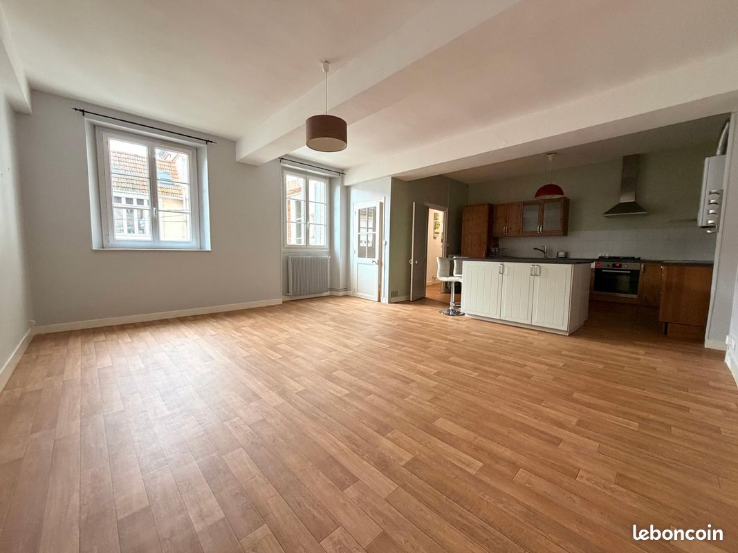 Appartement 3 pièces 79 m² · à Orléans · 79 m² · 210 000 €