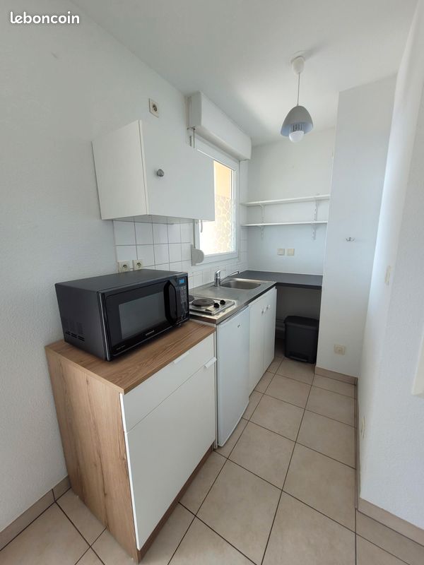 À louer – Studio meublé de 20 m² avec balcon – Illkirch-Graffenstaden (image 4)