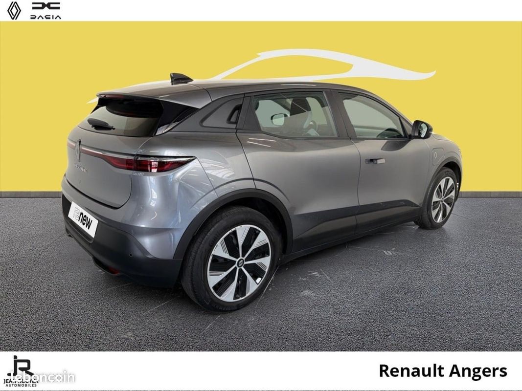 Renault Megane E-Tech Electric EV60 130ch Evolution ER super charge -B (image 13)