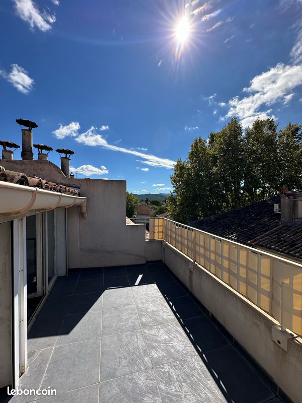 Appartement 2 pièces 60 m² · à Aix-en-Provence · 60 m² · 990 €/mois