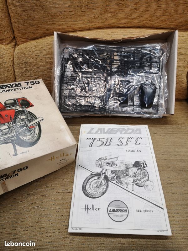 Maquette moto Laverda 750 competition 1/8 Heller (image 2)