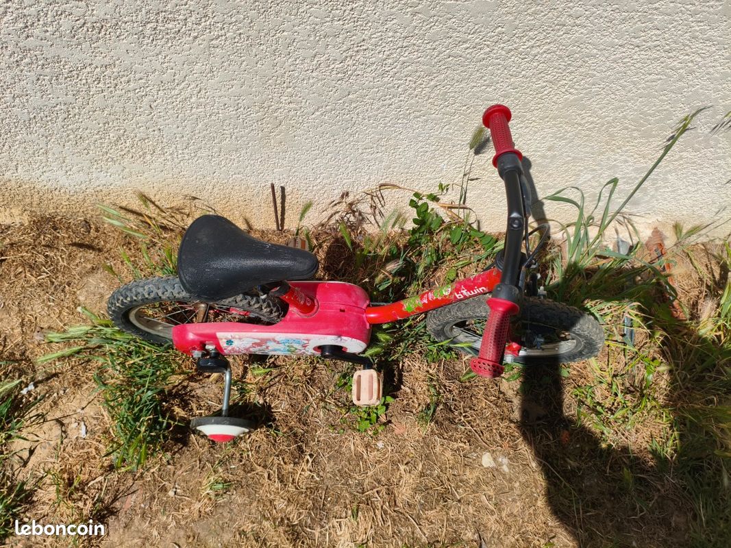 Vélo enfant B’Twin 14 pouces avec petites roues – idéal apprentissage (image 3)