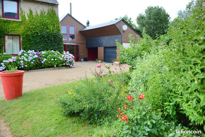 Propriété 12 pièces 452 m² — 5