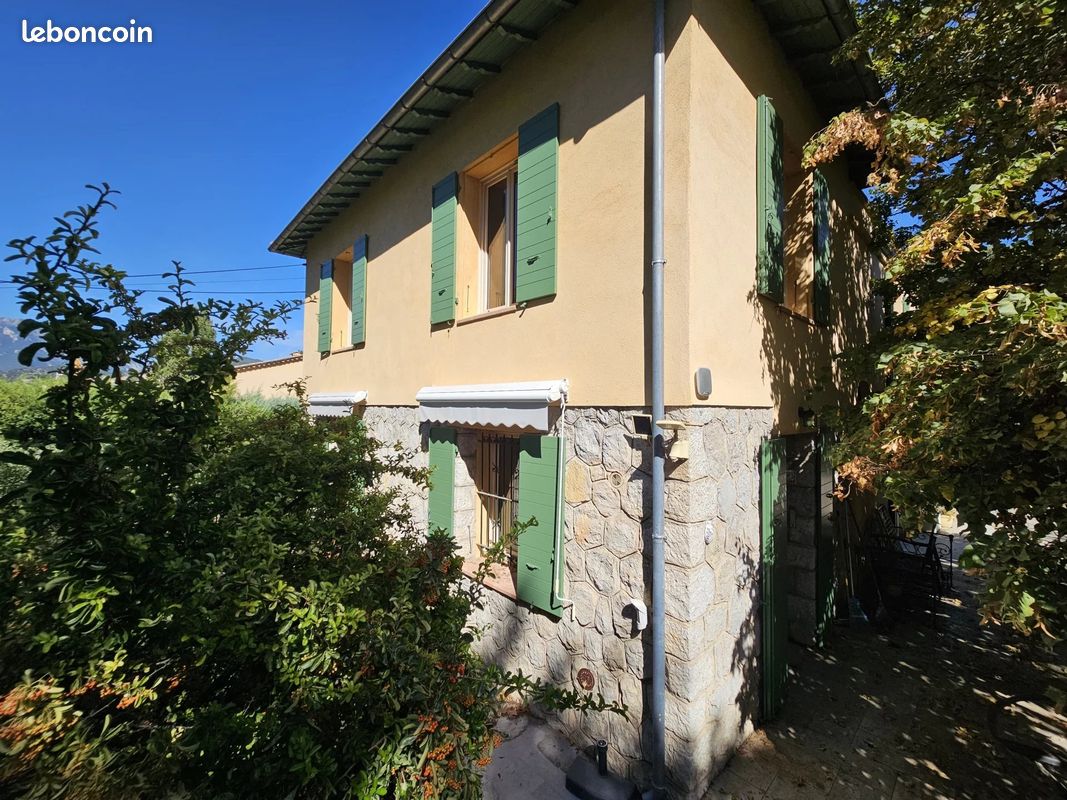 Maison 5 pièces 146 m² · à Levens · 146 m² · 480 000 €
