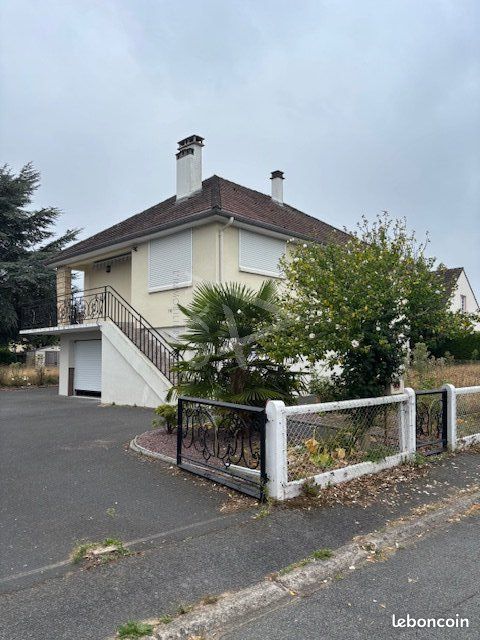 Maison 4 pièces 90 m² · à Équemauville · 90 m² · 150 000 €