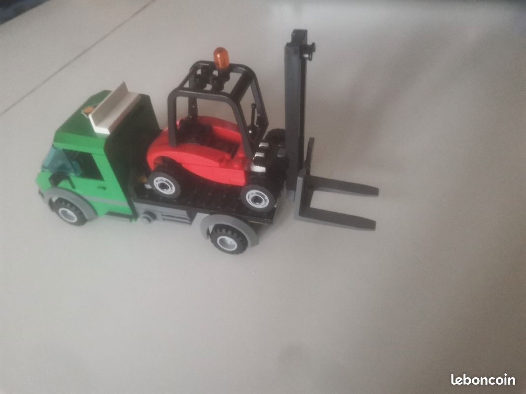 Camion et chariot Fenwick train lego city (image 6)