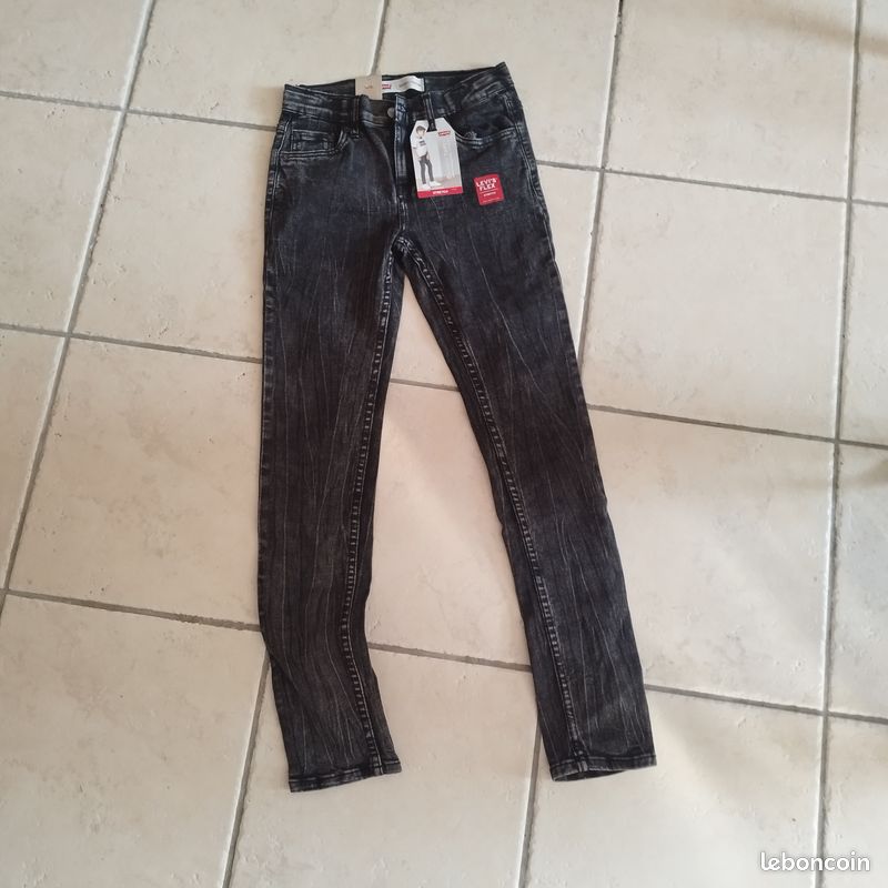 Levi's skinny taper stretch noir garçon 12 ans (image 1)