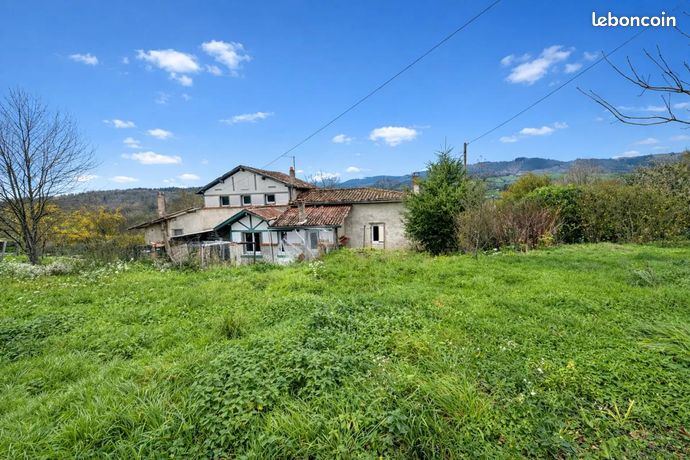 Maison 8 pièces 210 m²