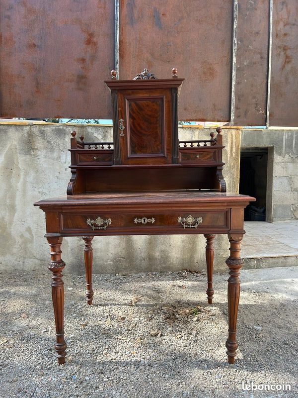 Bureau ancien (image 1)