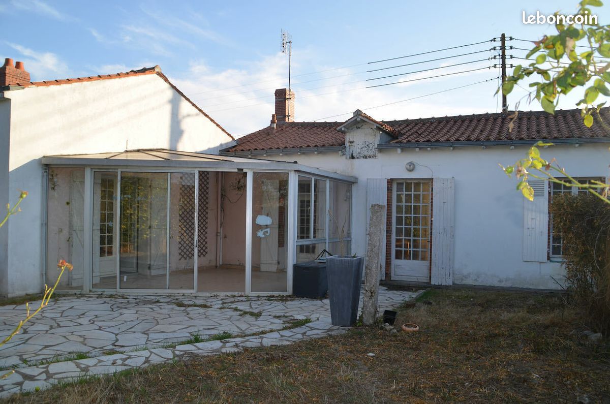 Maison 4 pièces 121 m² · à Saint-Jean-d'Hermine · 121 m² · 107 000 €