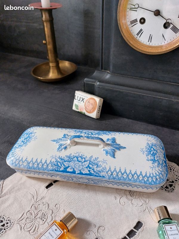 Boîte ancienne (image 3)