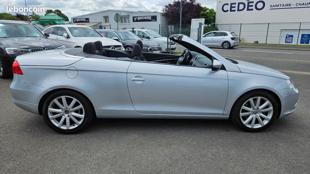 Volkswagen Eos 2.0 16S TDI 140 CR FAP Sportline (image 4)