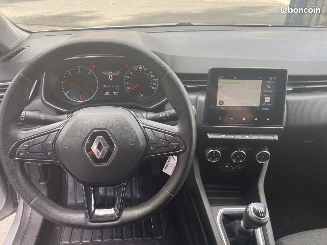 Renault clio societe 1.5 bluedci 85 air (image 8)