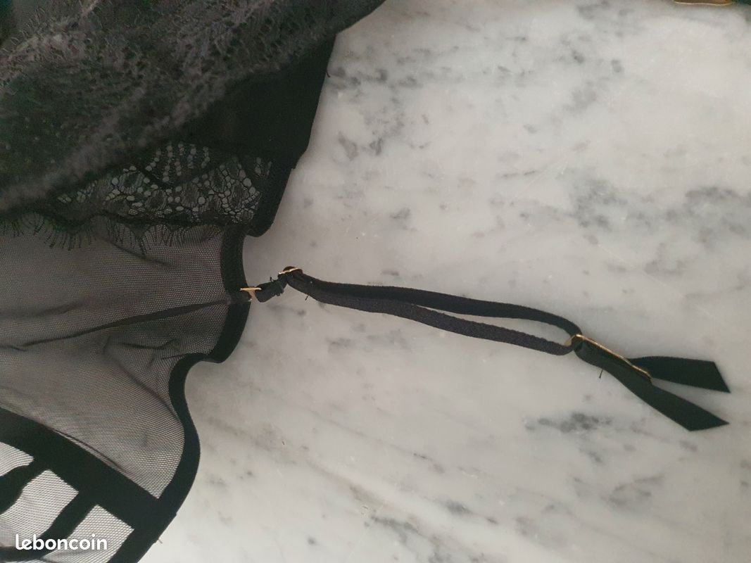 Guêpière RIEN Théorème – Noir Et Blanc, Taille 90C (FR 90C / EU 75C), Neuf