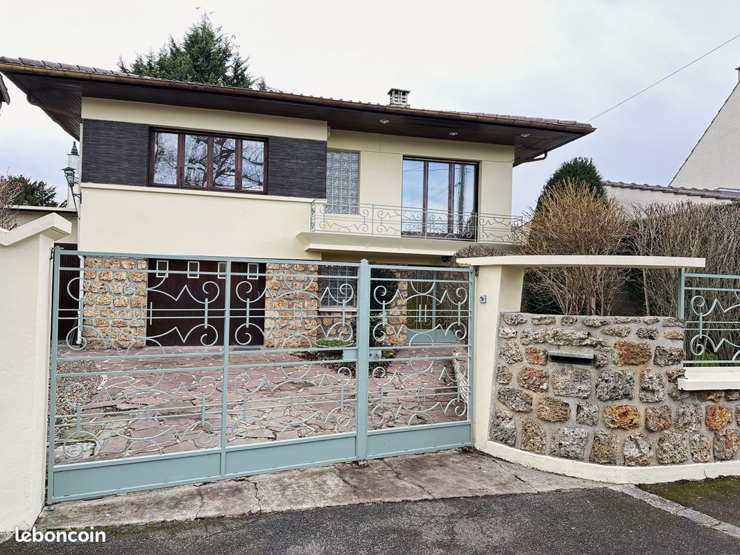 Maison 7 pièces 205 m² · à Montfermeil · 205 m² · 395 000 €