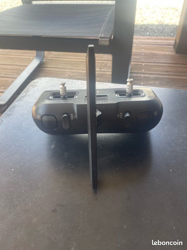 Radio comande pour drone fpv (image 2)