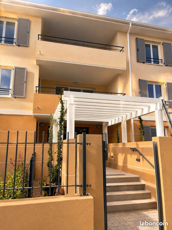 Appartement 2 pièces 45 m² · à Fréjus · 45 m² · 250 000 €