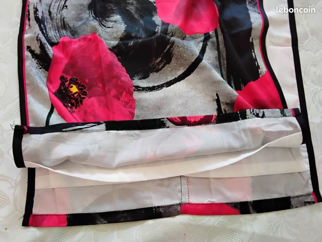 Robe longue cheongsam, noir et rouge, coquelicot (image 16)
