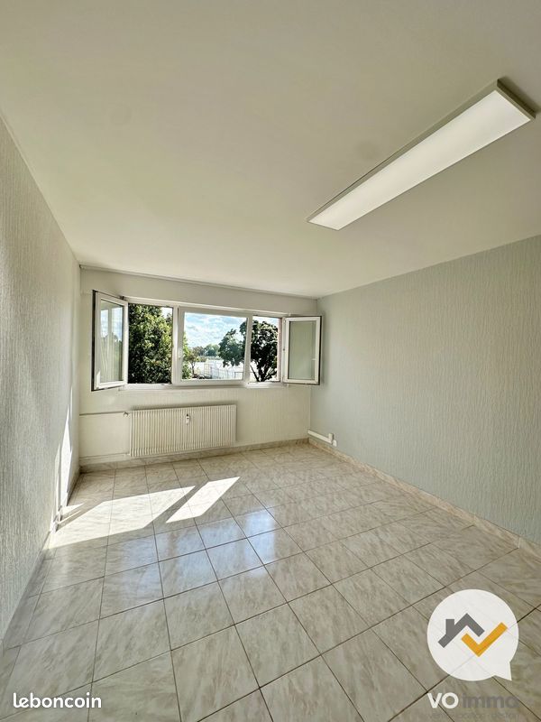 Appartement 1 pièce 30 m² · à Illzach · 30 m² · 495 €/mois