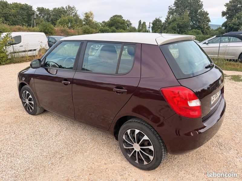 Skoda Fabia 2013 (2) 1.6 TDI 75 CR AMBITION (image 3)