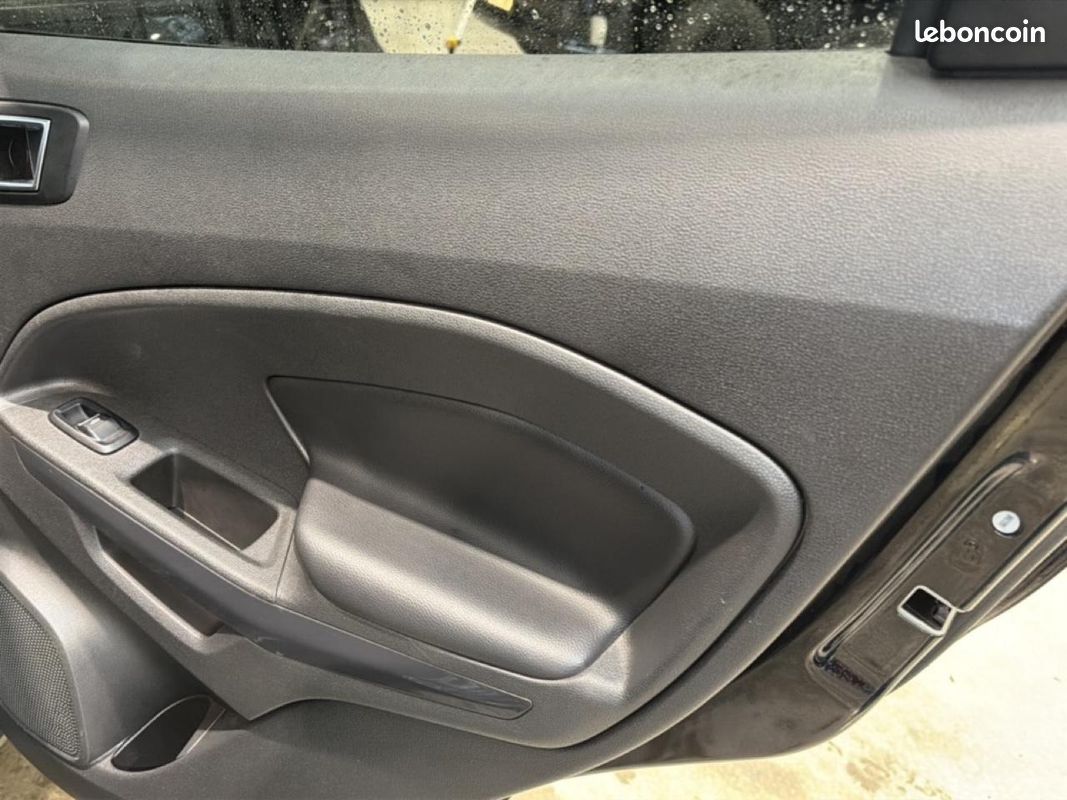 FORD ECOSPORT 1.0 ecoboost 140 st-line (image 11)