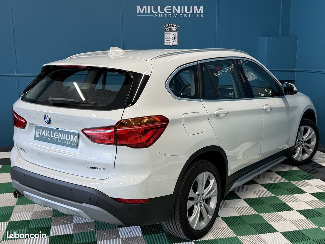 Bmw X1 (F48) SDRIVE18IA 140CH LOUNGE DKG7 (image 2)