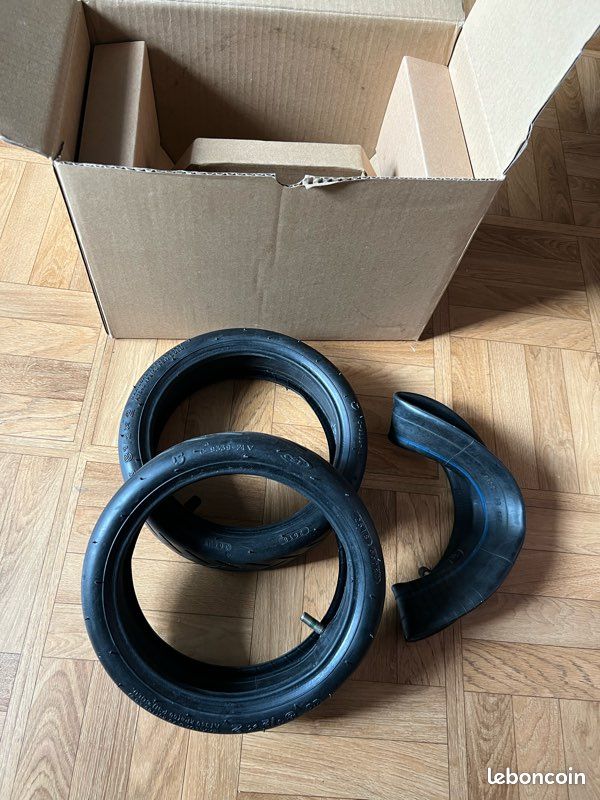 Deux pneus neufs pour trottinette (image 3)