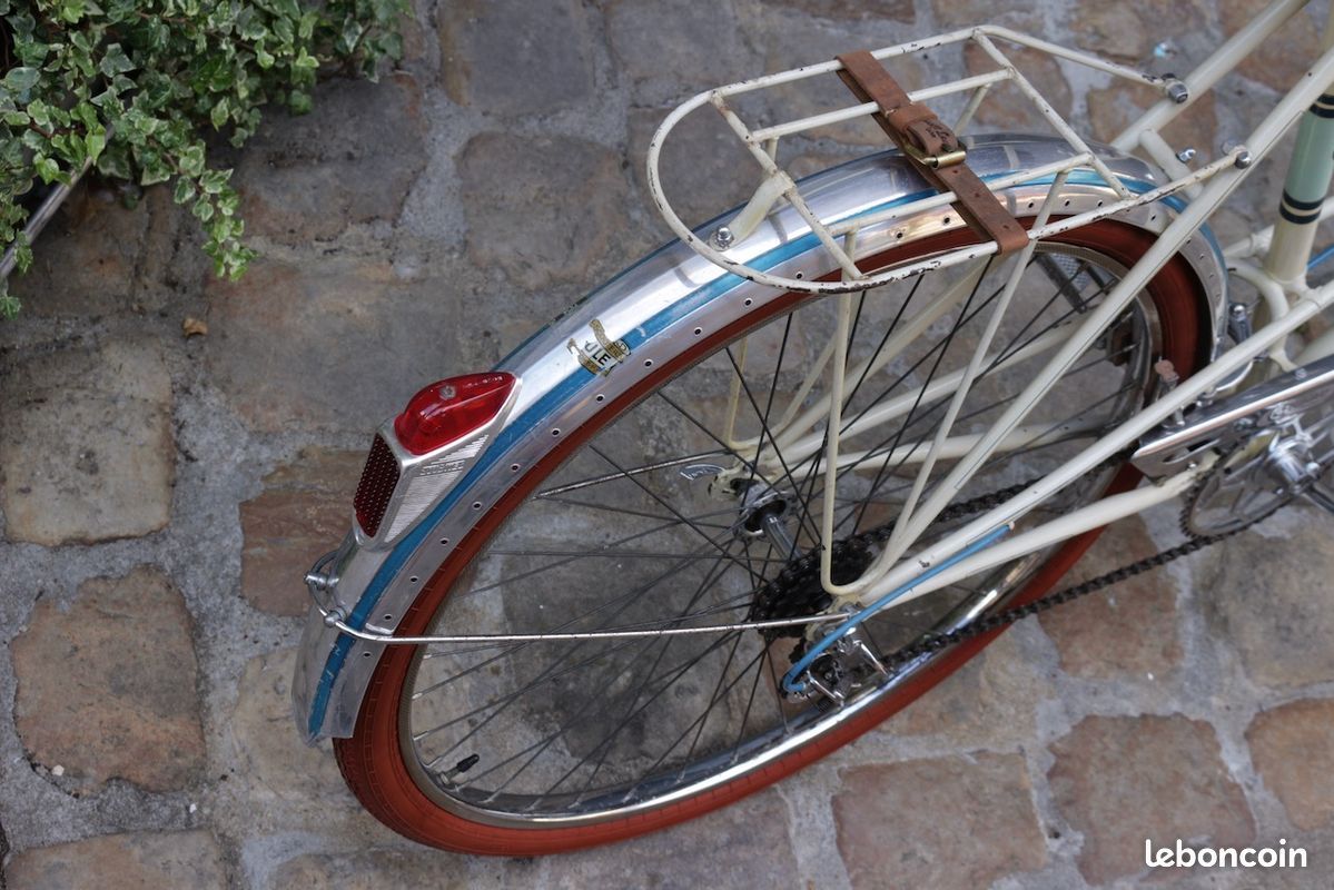 Vélo Ancien Cazenave Année 60 - Vintage - À Restaurer