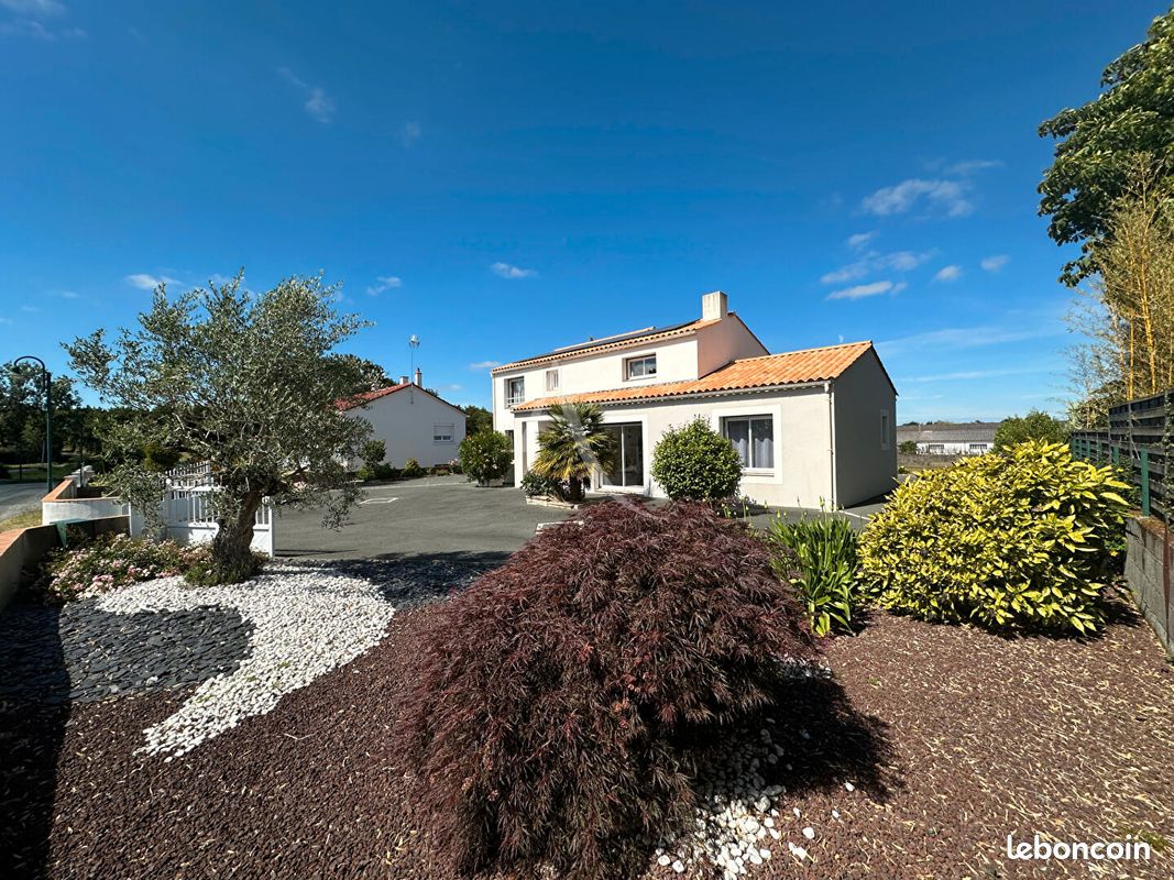 Maison 4 pièces 140 m² · à Maché · 140 m² · 310 000 €