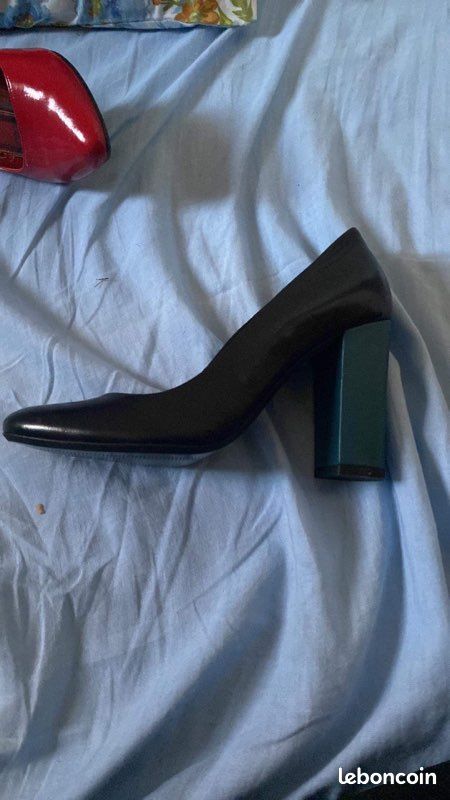 Chaussures femme taille 36/37 me propose prix (image 2)