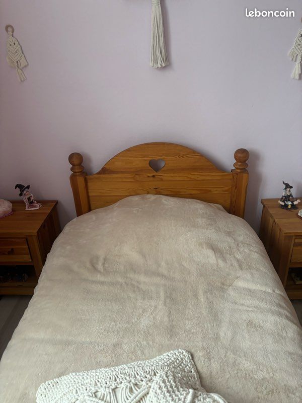 Lit pin massif ciré brossé 1 personne avec sommier et matelas neuf (image 3)