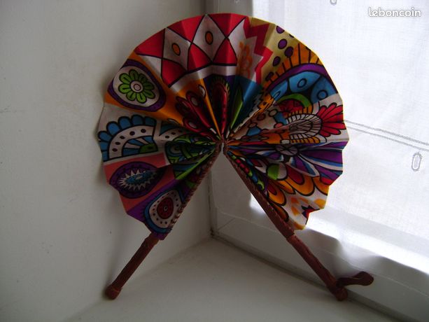 Générique Éventail Laqué pour Femmes,Éventail à Main Coloré - Fournitures Artistiques Réutilisables, Accessoires Rafraîchissants Portables pour Usage Quotidien et Événements Extérieurs